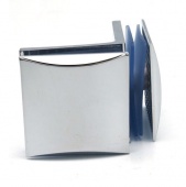 P209pc | Коннектор стекло-стекло, круглая фаска, 90 гр., хром